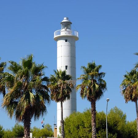 Casa Del Fiordaliso Hotell San Benedetto del Tronto Exteriör bild