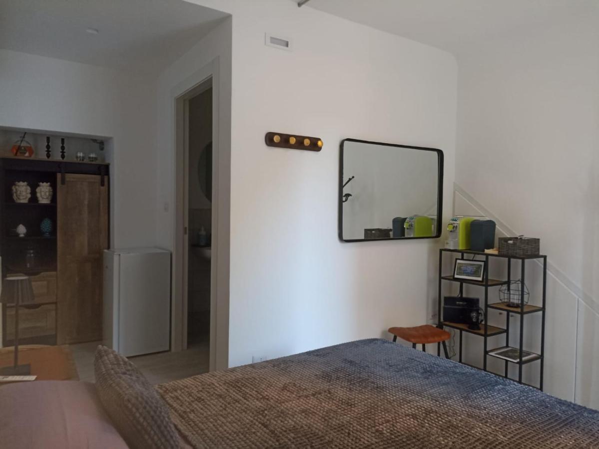 Casa Del Fiordaliso Hotell San Benedetto del Tronto Exteriör bild