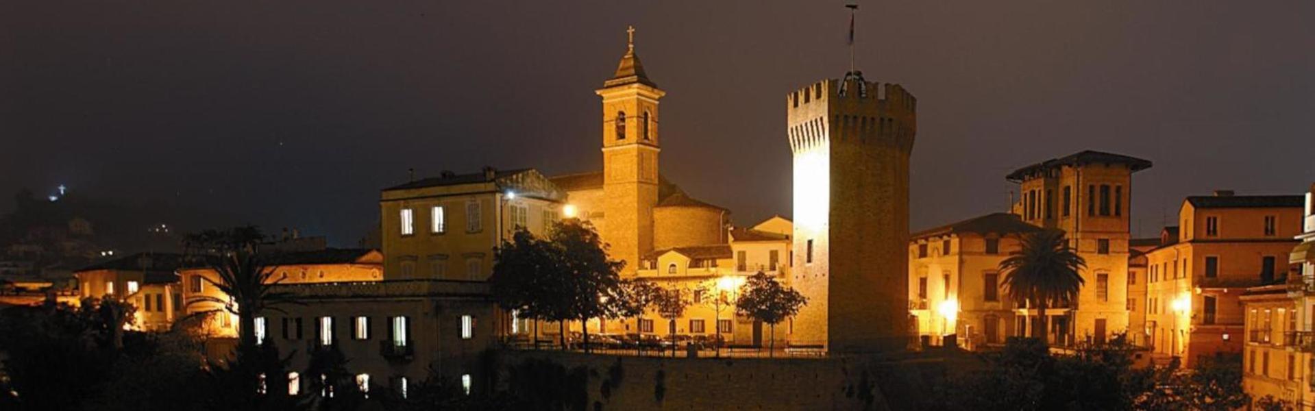 Casa Del Fiordaliso Hotell San Benedetto del Tronto Exteriör bild
